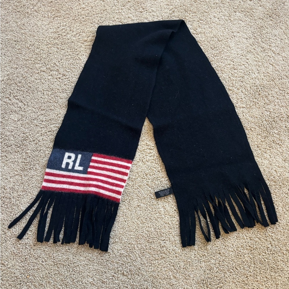 Polo Ralph Lauren Men’s Flag Scarf